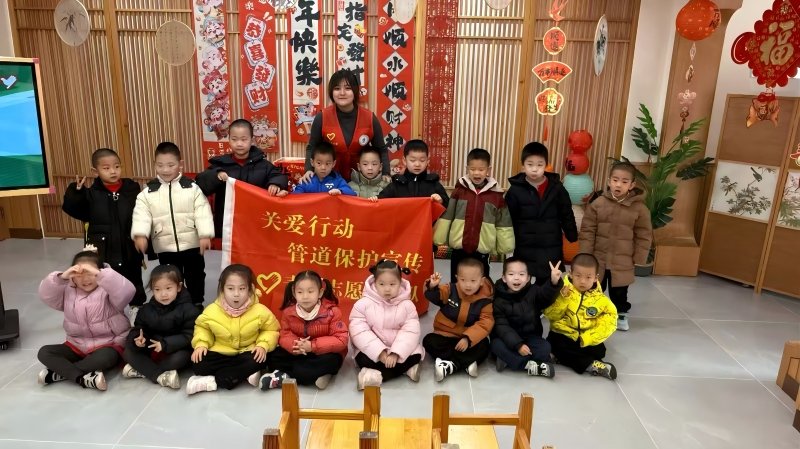 招生就业及专业教师代表赴国信证券河北