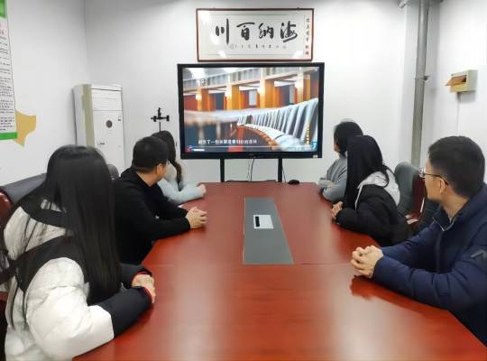 持续推进全面从严治党不断走深走实