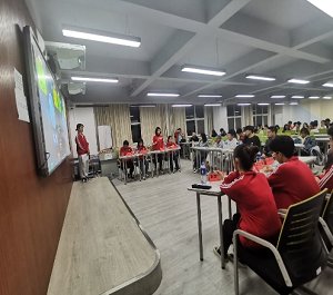 活跃校园气氛开拓思想